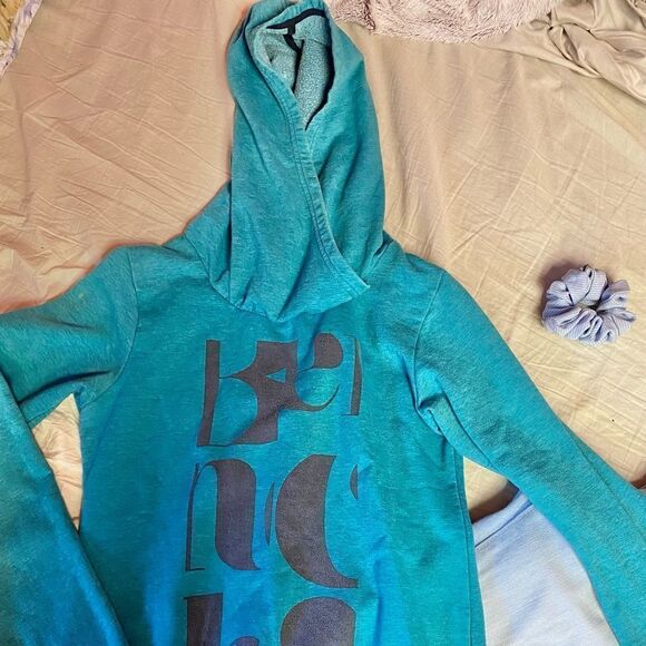 Bench Hoodie - Picture 2 of 3